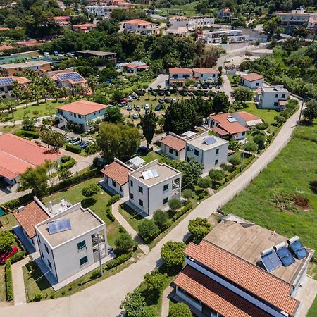 Villaggio Residence Emmesse Zambrone Exterior photo